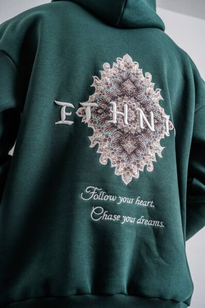 ''Ethnic'' Nakış Detaylı Oversize Kapüşonlu Sweatshirt